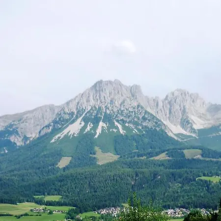 Berghof 22